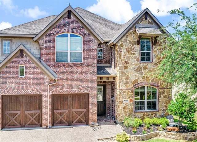 Property at 1221 Grant Ave, Lantana, TX 76226, 4 beds, 3.5 baths