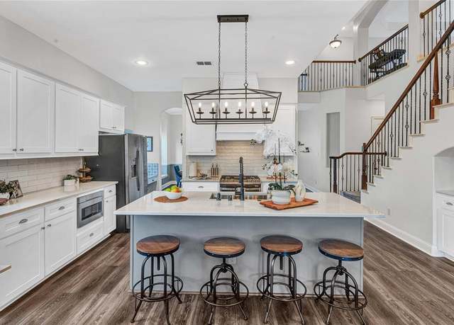 Property at 1221 Grant Ave, Lantana, TX 76226, 4 beds, 3.5 baths