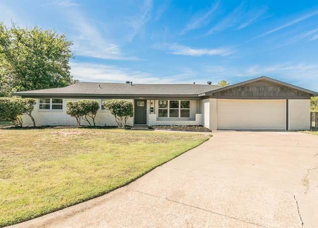 Property at 5054 Gaines Ct, Haltom City, TX 76117, 3 beds, 2 baths