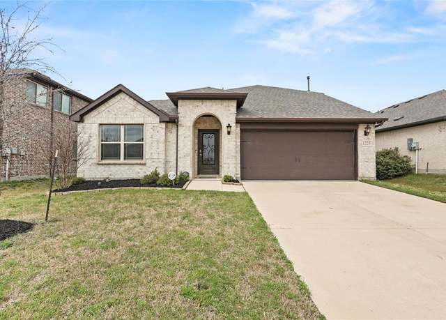Property at 1225 Pleasant Knoll Trl, Aubrey, TX 76227, 4 beds, 3 baths