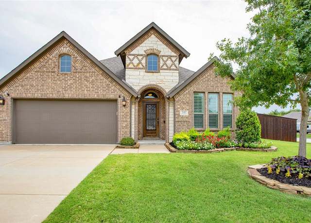 Property at 341 Sherbrook St, Van Alstyne, TX 75495, 4 beds, 2 baths