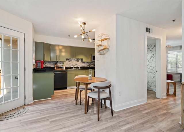 Property at 3901 Travis St #121, Dallas, TX 75204, 2 beds, 1.5 baths
