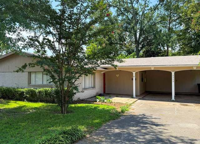 Property at 3323 S Keaton Ave, Tyler, TX 75701, 3 beds, 2 baths