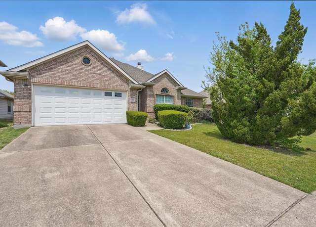 Property at 3312 Francis Dr, Wylie, TX 75098, 3 beds, 2 baths
