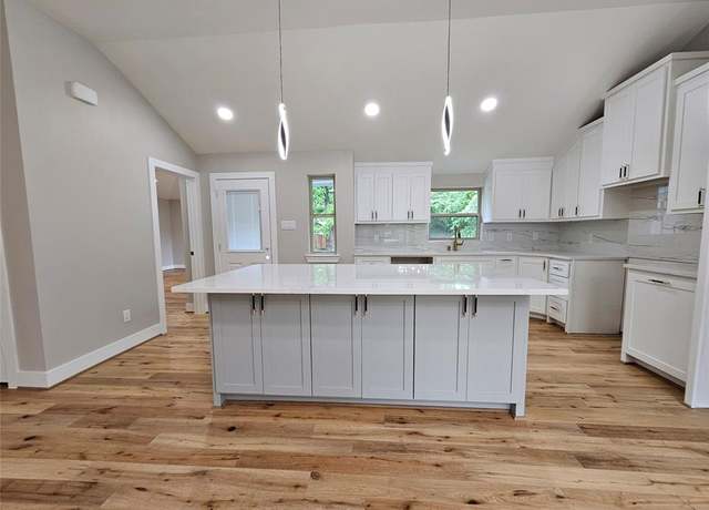 Property at 8622 Eden Valley Ln, Dallas, TX 75217, 3 beds, 2 baths