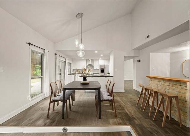 Property at 4532 Newcombe Dr, Plano, TX 75093, 3 beds, 2 baths