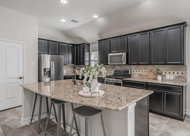 Property at 1541 Westborough Dr, Northlake, TX 76226, 4 beds, 3 baths