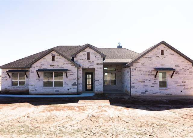 Property at 189 Cartwright Rd, Weatherford, TX 76087, 3 beds, 3 baths