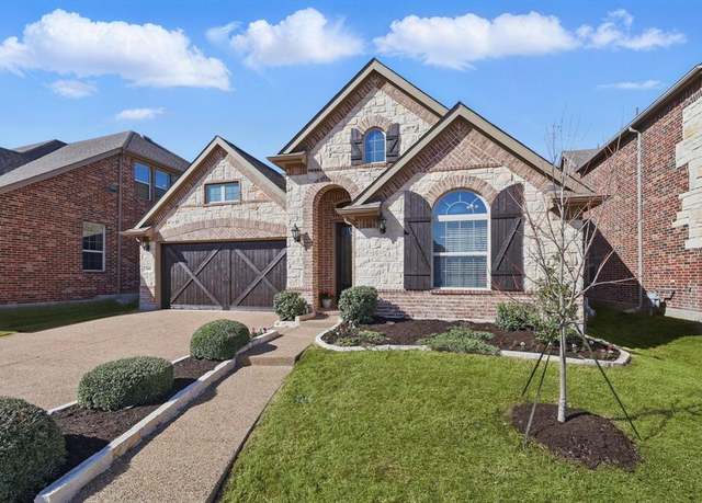 Property at 809 River Birch Ct, Euless, TX 76039, 3 beds, 3 baths