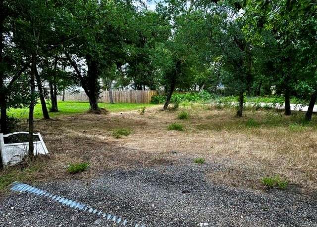 Property at 4308 Cornelia St, Greenville, TX 75401