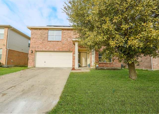 Property at 158 Jefferson Dr, Venus, TX 76084, 3 beds, 2.5 baths