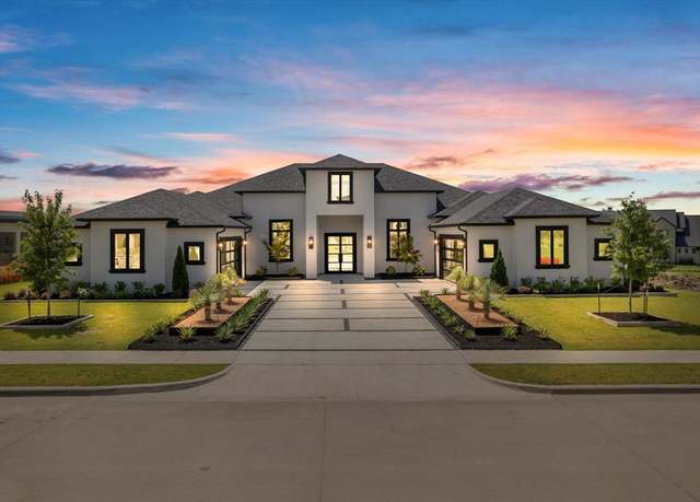 Property at 312 Longview Pl, Heath, TX 75032, 4 beds, 5 baths