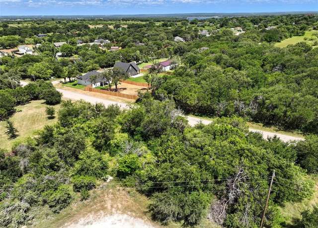 Property at 5801 Barkridge Dr, Granbury, TX 76048