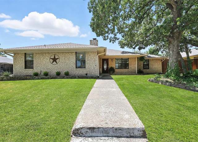 Property at 1504 Riviera Ct, Arlington, TX 76012, 3 beds, 3 baths