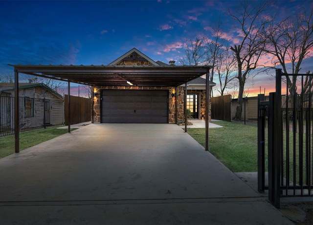 Property at 207 W Rusk St, Mexia, TX 76667, 3 beds, 2 baths