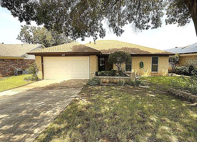 Property at 1031 Boston Blvd, Bedford, TX 76022, 3 beds, 2 baths