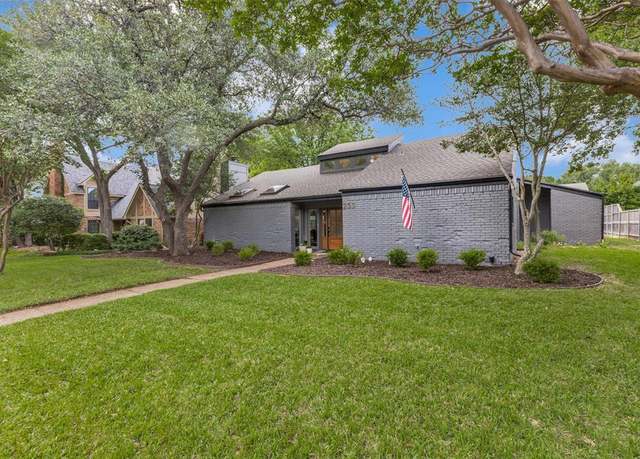 Property at 233 Woodcrest Dr, Richardson, TX 75080, 3 beds, 2.5 baths