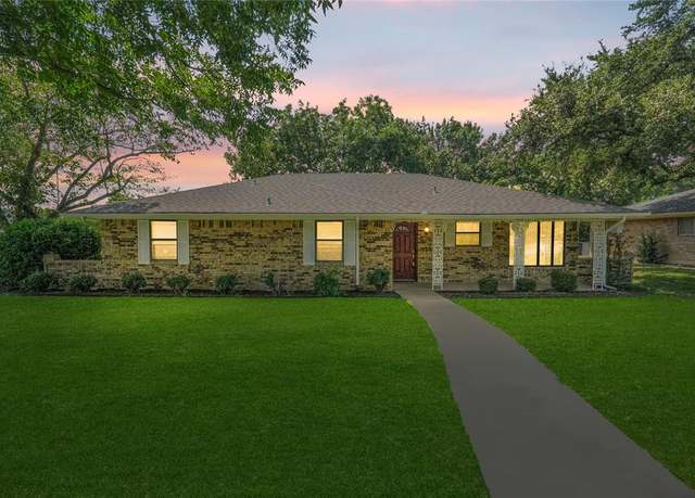 Property at 1223 Honor Cir, Desoto, TX 75115, 3 beds, 2 baths