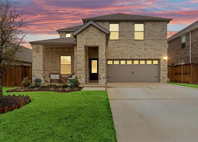 Property at 10645 Copeland Ln, Fort Worth, TX 76126, 4 beds, 2.5 baths