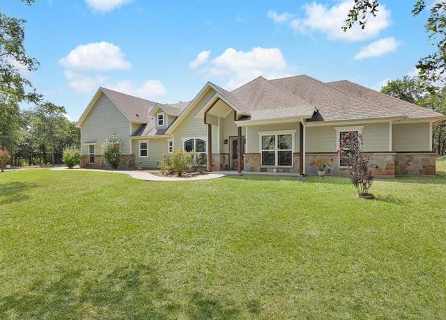 Property at 1255 Greg St, Azle, TX 76020, 4 beds, 3 baths