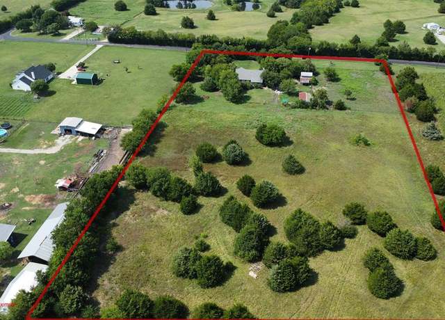 Property at 6585 County Road 179, Celina, TX 75009, 3 beds, 2 baths