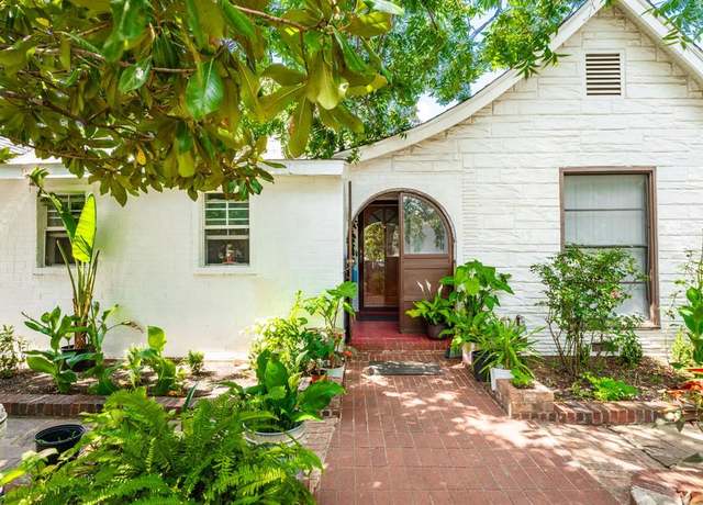 Property at 7003 Parkdale Dr, Dallas, TX 75227, 5 beds, 2 baths
