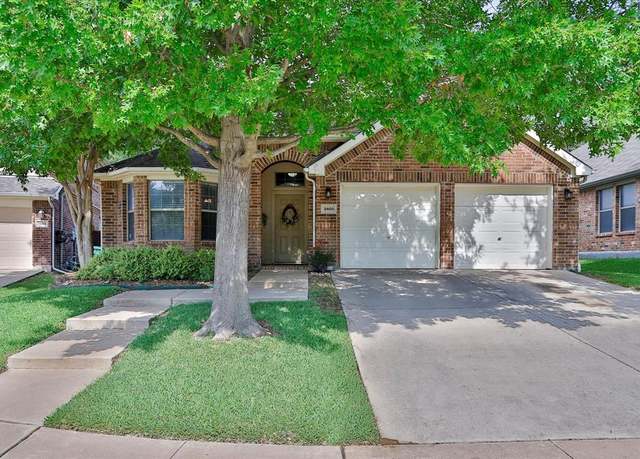 Property at 3805 Denridge Ln, Fort Worth, TX 76262, 3 beds, 2 baths