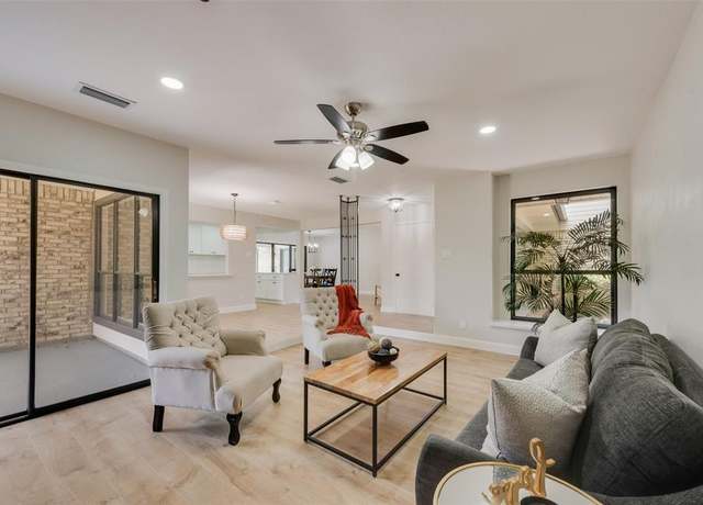Property at 3 Collins Ct, Richardson, TX 75081, 3 beds, 2 baths