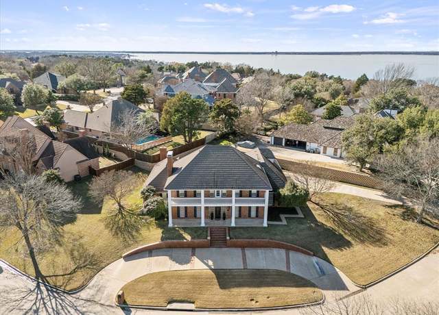 Property at 501 Mariah Bay Dr, Heath, TX 75032, 4 beds, 3.5 baths
