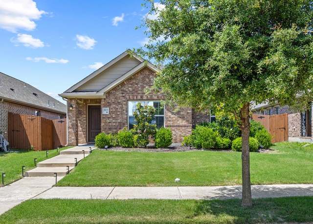 Property at 3010 Rosemount Ln, Forney, TX 75126, 3 beds, 2 baths