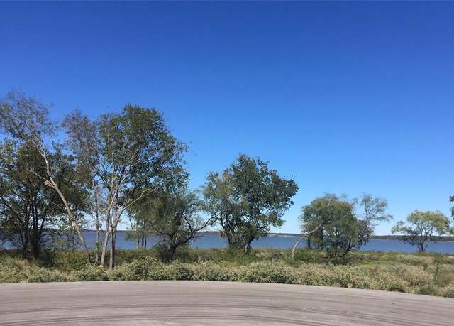 Property at 9285 W Shoreline Dr, Kemp, TX 75143