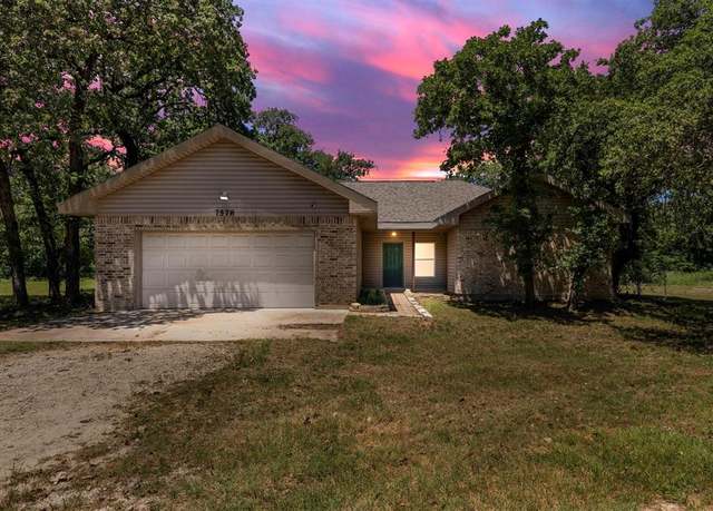 Property at 7578 Dick Price Rd, Mansfield, TX 76063, 3 beds, 2 baths