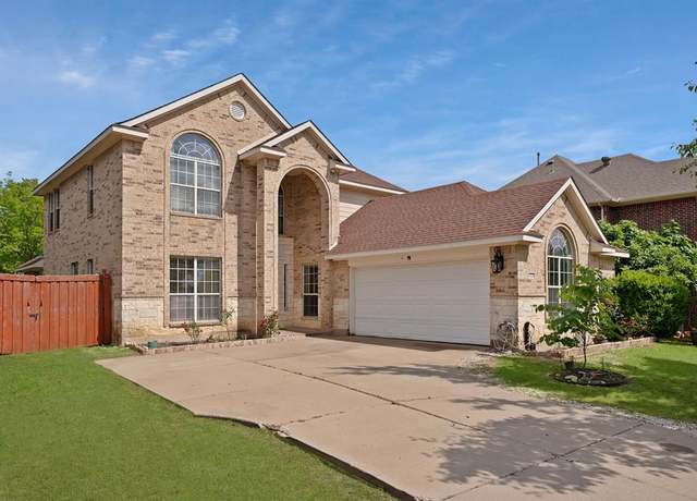 Property at 1213 S Kentucky St, Mckinney, TX 75069, 4 beds, 2.5 baths