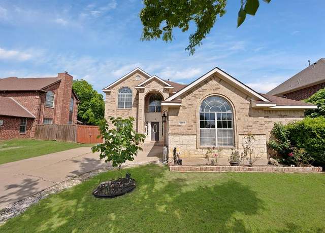 Property at 1213 S Kentucky St, Mckinney, TX 75069, 4 beds, 2.5 baths