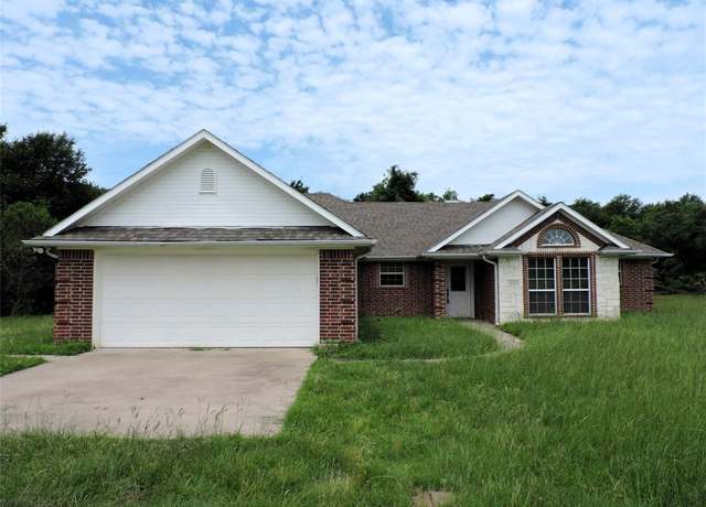 Property at 525 Peach Tree Rd, Mabank, TX 75156, 3 beds, 2 baths
