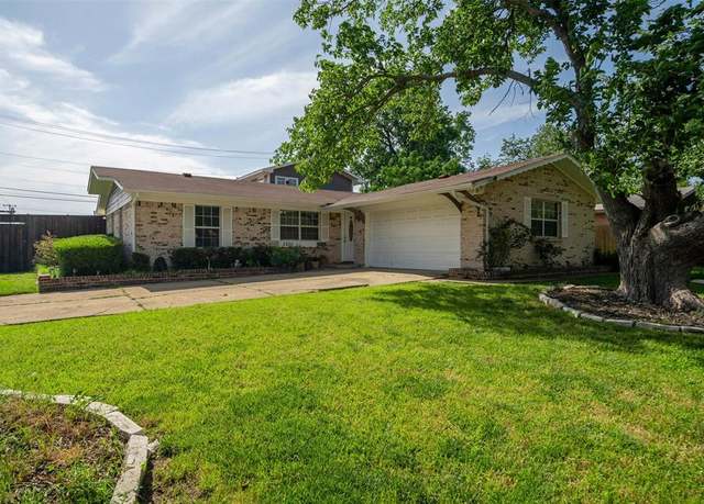 Property at 2225 Nottingham Dr, Garland, TX 75041, 5 beds, 4 baths