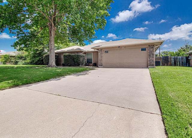 Property at 1102 Lena St, Cleburne, TX 76033, 3 beds, 2 baths