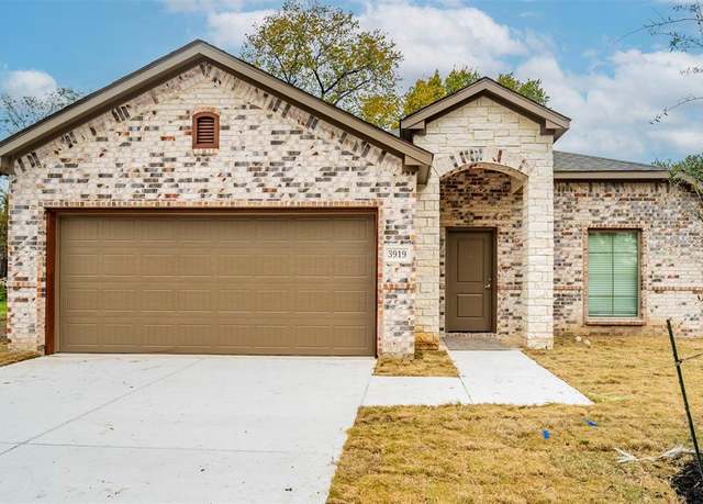 Property at 3919 Polly St, Dallas, TX 75210, 4 beds, 2 baths
