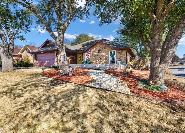 Property at 4017 Cherryhill Ct, Arlington, TX 76016, 4 beds, 2 baths