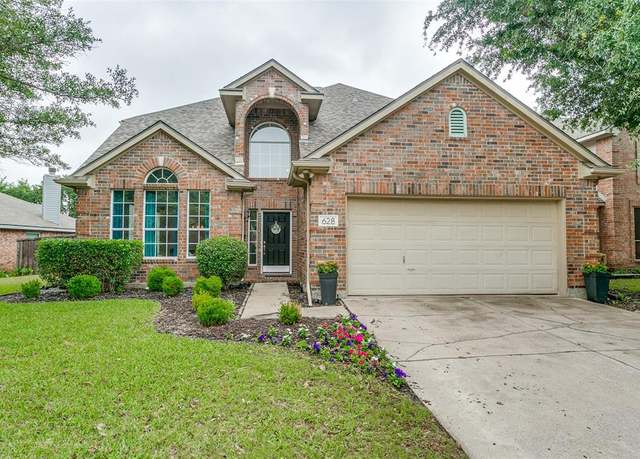 Property at 628 Aspen Way, Flower Mound, TX 75028, 5 beds, 2.5 baths