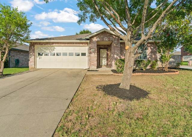 Property at 1665 Stonehaven Pl, Little Elm, TX 75068, 4 beds, 2 baths