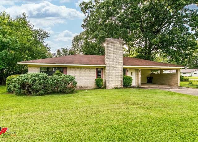 Property at 113 Sherman Dr, Springhill, LA 71075, 3 beds, 1.5 baths