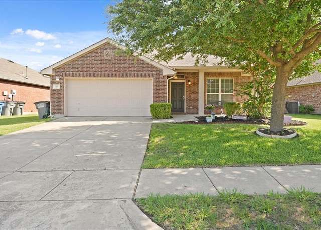 Property at 308 Highland Glen Dr, Wylie, TX 75098, 3 beds, 2 baths