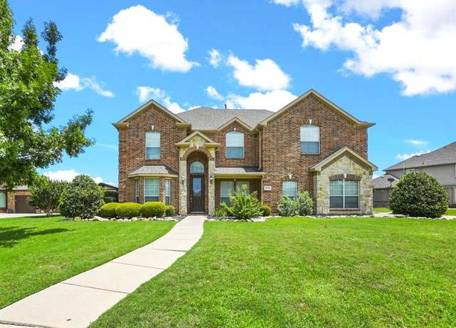 Property at 13748 Alterna Dr, Fort Worth, TX 76052, 5 beds, 4 baths