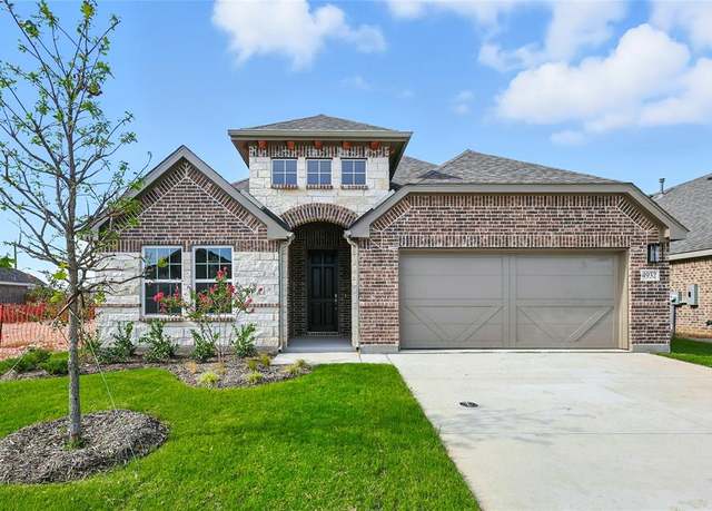 Property at 4932 Hitching Post Dr, Fort Worth, TX 76036, 5 beds, 3 baths
