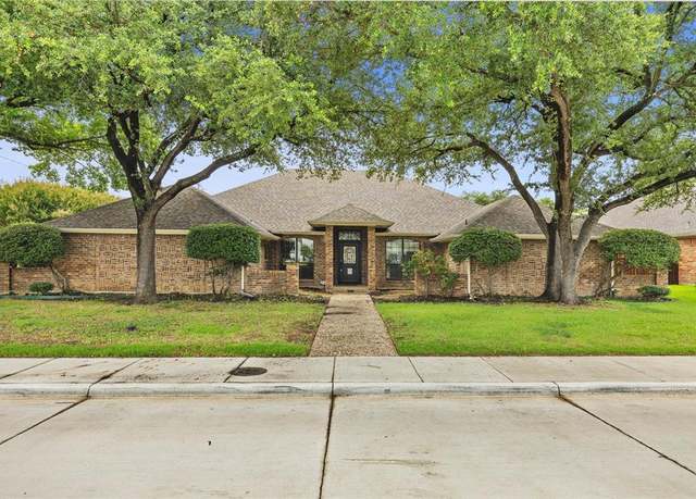 Property at 4158 Briargrove Ln, Dallas, TX 75287, 5 beds, 3.5 baths