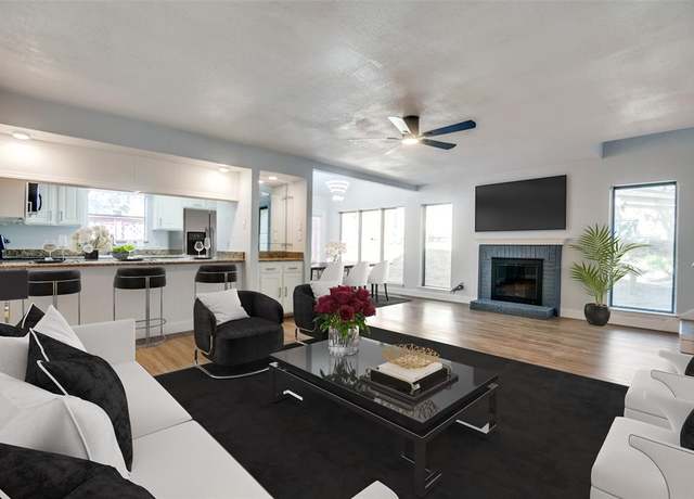 Property at 2711 Creek Wood Ct, Carrollton, TX 75006, 3 beds, 2 baths