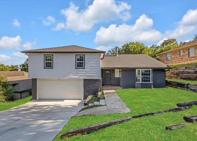 Property at 7620 Craig St, Fort Worth, TX 76112, 3 beds, 2.5 baths
