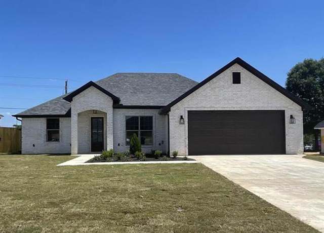 Property at TBD Center St, East Tawakoni, TX 75472, 3 beds, 2 baths