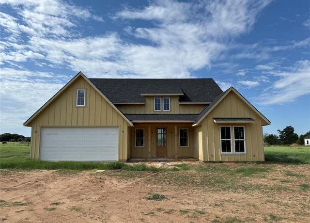 Property at 1365 County Road 3355, Paradise, TX 76073, 3 beds, 2 baths